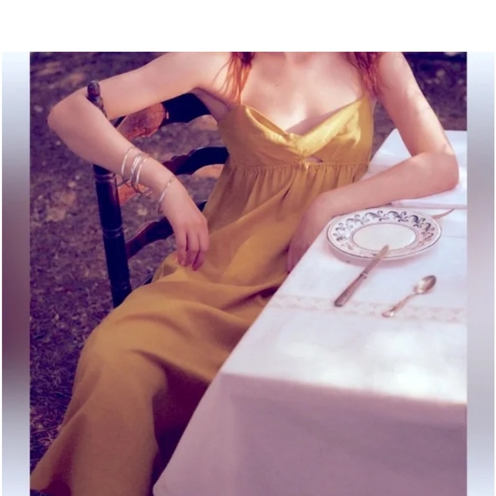 Zara linen bow strap dress. Size medium. NWT. Mustard yellow. - Picture 2 of 4